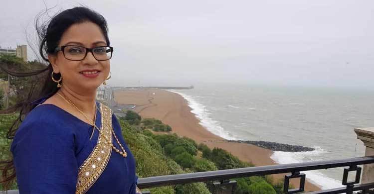 প্রবাসে আনন্দ-বেদনার ঈদ