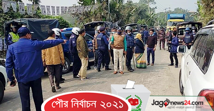 ভোটকেন্দ্রের সামনে গোলাগুলি, আহত ১০