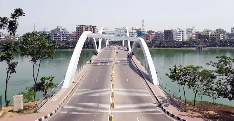 হাতিরঝিল প্রকল্প: ৪৩৫ প্লটের বরাদ্দ-অবস্থা ও ছবিসহ তথ্য চান হাইকোর্ট | বৃহস্পতিবার, ০৯ ফেব্রুয়ারি ২০২৩
