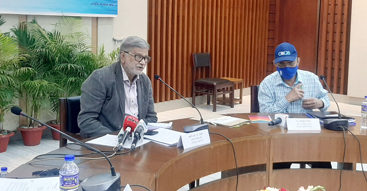 ‘পদ্মাসেতু হাত দিয়ে ফিল করার চেষ্টা করেছি’