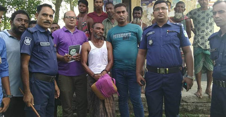 সিগন্যাল দিলেই ট্রেন থেকে ফেলা হয় গাঁজা, গ্রেফতার ১