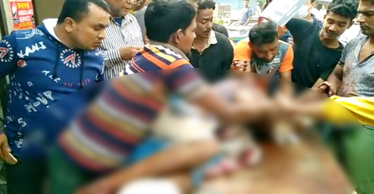 বাজার থেকে বাড়ি ফেরার পথে জেলেকে কুপিয়ে হত্যা