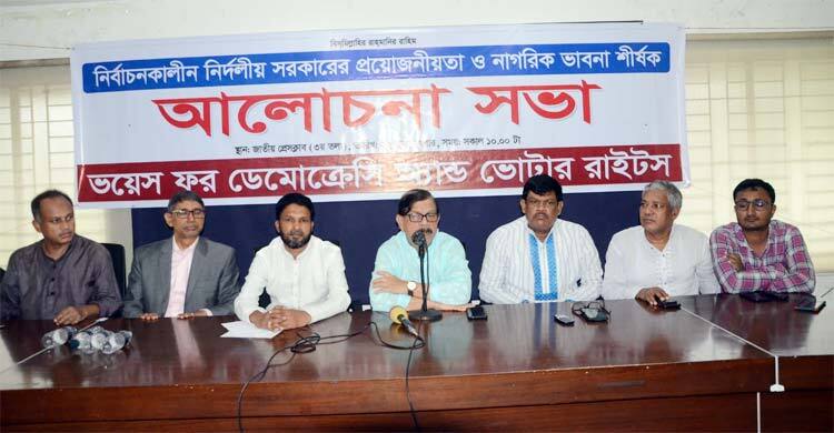 বন্যাকবলিত মানুষের সঙ্গে রসিকতা করছে সরকার: মান্না