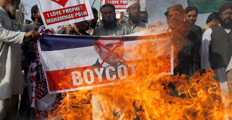 France demands Pakistan ‘rectify’ Macron Nazi comment