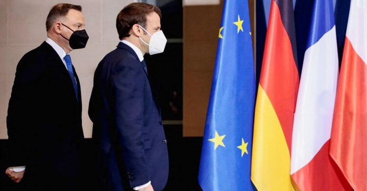 Ukraine tensions: Russia sees room for diplomacy