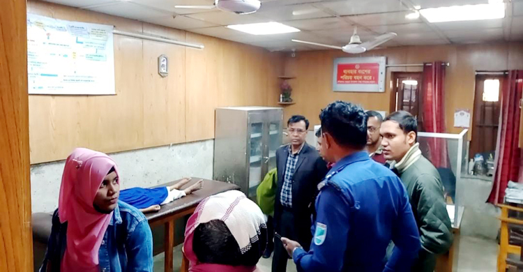 বিজয় র‌্যালিতে ঢুকে গেলো অটোরিকশা, শিক্ষার্থী নিহত