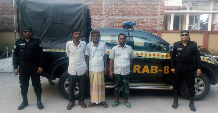 অপহরণের পর গৃহবধূকে ৩ দিন ধরে পালাক্রমে ধর্ষণ, ৩ ধর্ষক গ্রেফতার