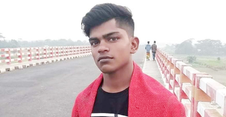 মোটরসাইকেল চালানো শিখতে গিয়ে নিয়ন্ত্রণ হারিয়ে আরোহীর মৃত্যু