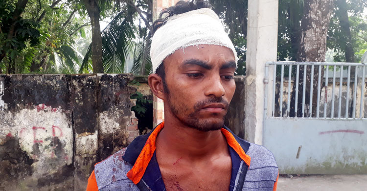 ডাক্তারের সঙ্গে দেখা করতে চাওয়ায় বাবাকে মারধর, সন্তানের মৃত্যু