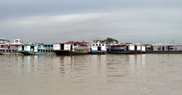 কাঁঠালবাড়ী-শিমুলিয়া রুটেও লঞ্চ চলাচল বন্ধ