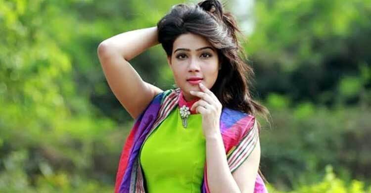 দর্শক নন্দিনী মাহিয়া মাহির জন্মদিন আজ