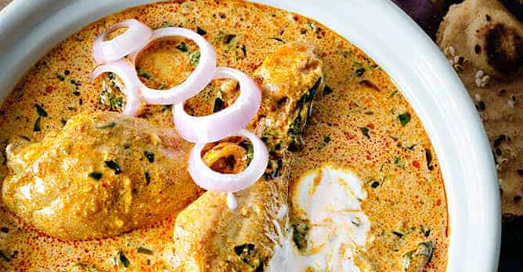 অল্প উপকরণে রাঁধুন মালাই চিকেন কারি