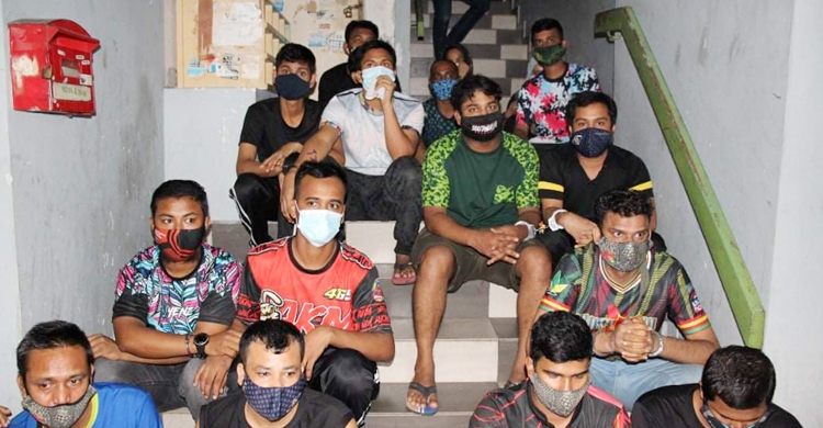 মালয়েশিয়ায় বাংলাদেশিসহ ৪৫ অভিবাসী রিমান্ডে