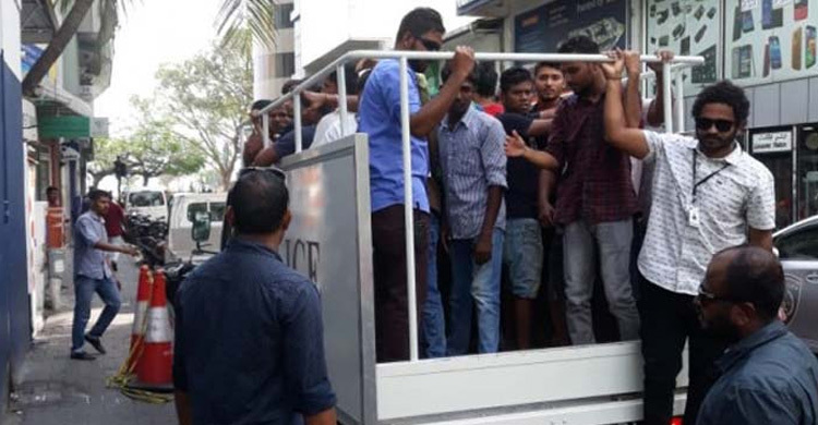 মালদ্বীপে বিক্ষোভের সময় ৩৯ বাংলাদেশি আটক