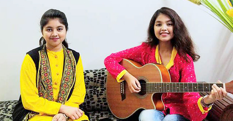 গান পাগল মেধাবী দুই বোন