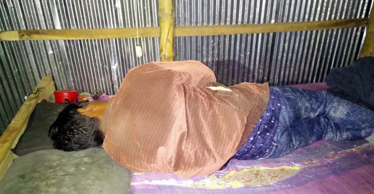 ফেসবুকে বন্ধুত্ব, বাসায় বেড়াতে এসে বন্ধুকে বলাৎকার