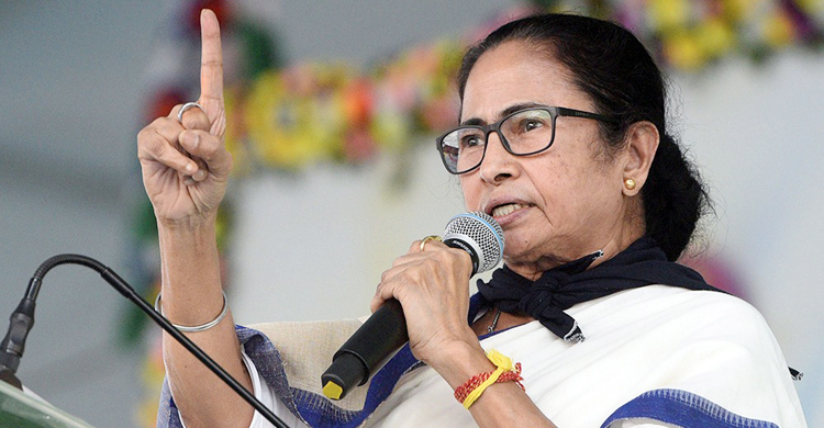 ‘এক সেকেন্ড লাগবে না, তোমার বাড়ি সামনে মরা কুকুর ফেলে আসতে’