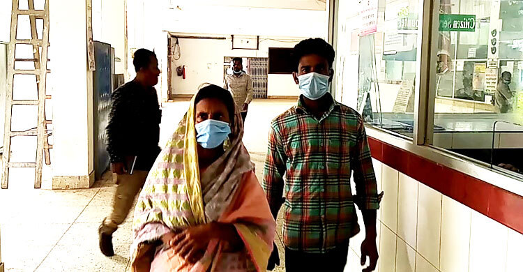 নোয়াগাঁওয়ে হামলা : আদালতে ঝুমন দাশের মায়ের মামলা