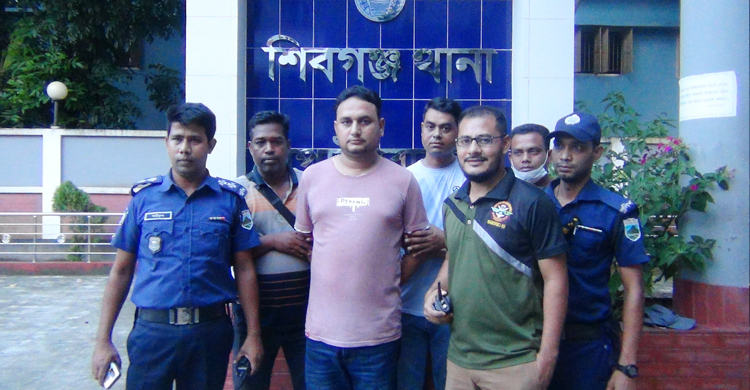 প্রধানমন্ত্রীকে কটূক্তির মামলায় যুবদল নেতার আত্মসমর্পণ