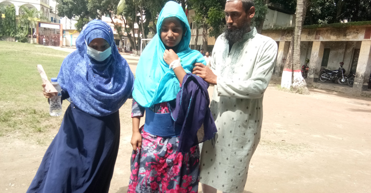 রাতে কন্যা সন্তান জন্ম দিয়ে সকালে পরীক্ষা দিলো রুনা