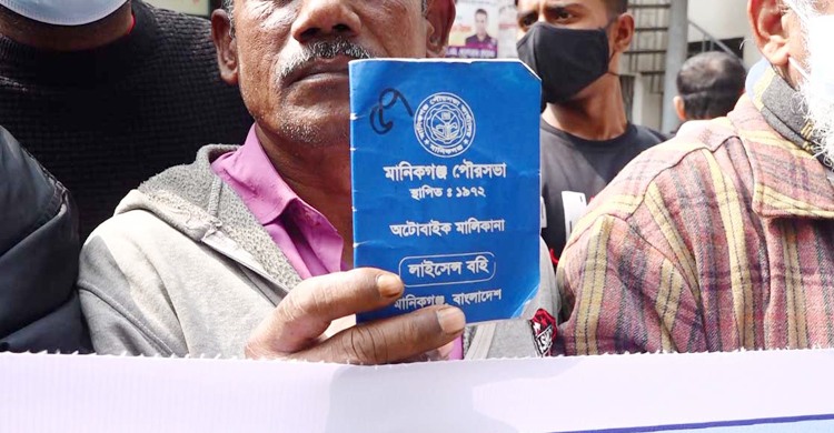 ইজিবাইকের লাইসেন্স নিয়ে কাউন্সিলরদের বাণিজ্য তুঙ্গে