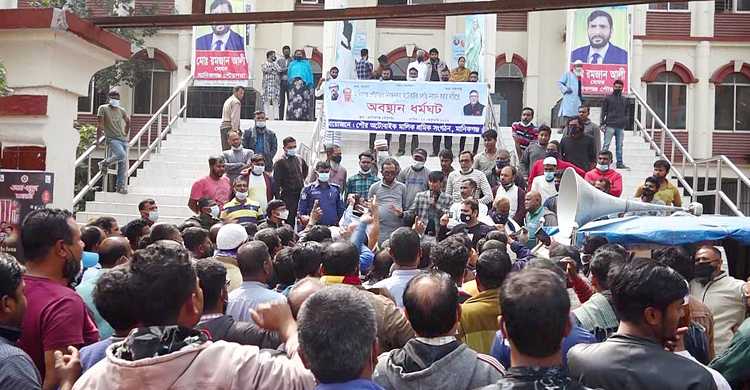 ইজিবাইকের লাইসেন্স নিয়ে কাউন্সিলরদের বাণিজ্য তুঙ্গে