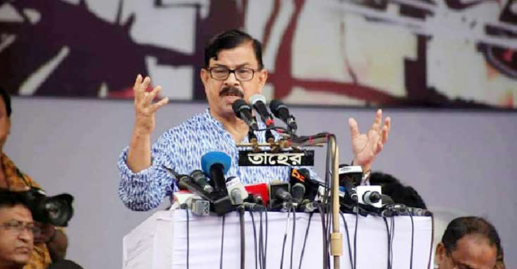 রাজনৈতিক সমাধান রাজপথেই করতে হবে: মান্না