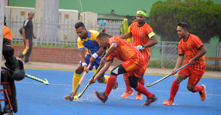 ভিক্টোরিয়ার জালে মেরিনার্সের ১৪ গোল