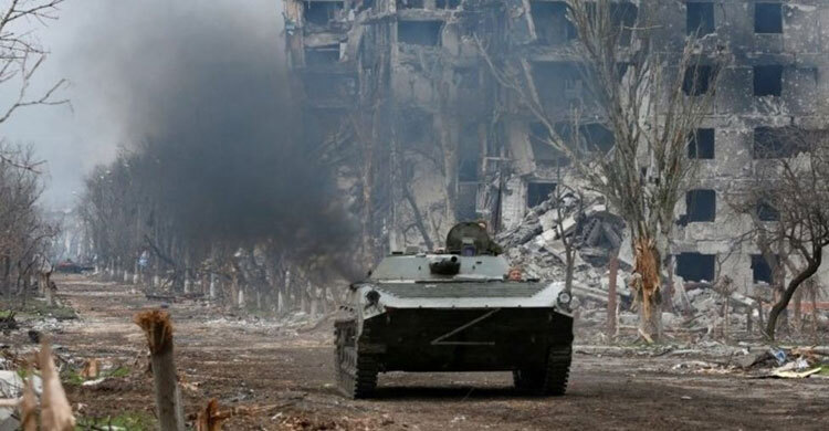 Ukraine war: Mass surrender of troops in Mariupol, says Russia