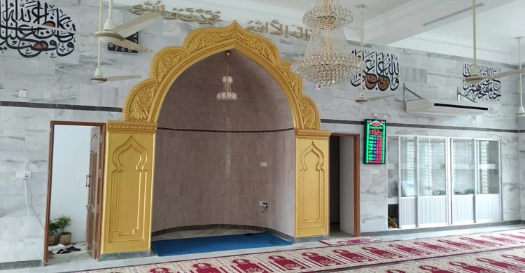 বঙ্গবন্ধুর রুহের মাগফেরাত কামনায় দোয়া শেষে চাকরি হারালেন ইমাম