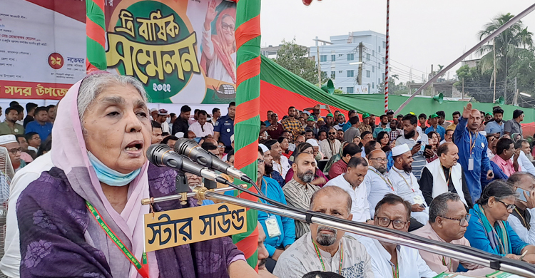 দেশে এখন আর চাল দেওয়ার জন্য মিসকিন পাওয়া যায় না: মতিয়া