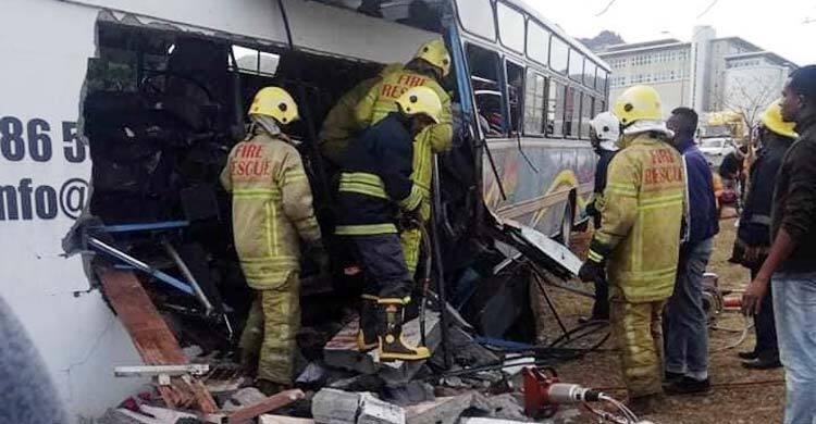 Mauritius road crash kills 4 Bangladeshis