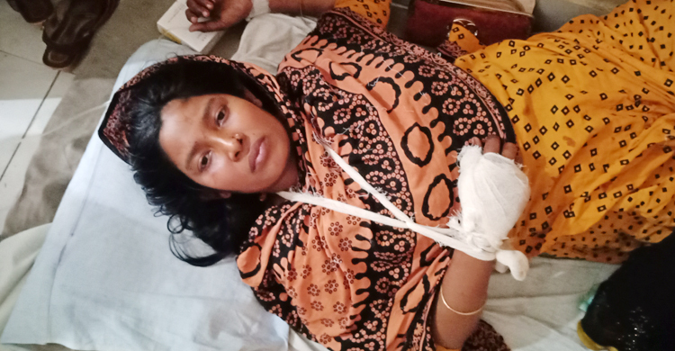 মুখে বিষ ঢেলে স্বামীকে হত্যা