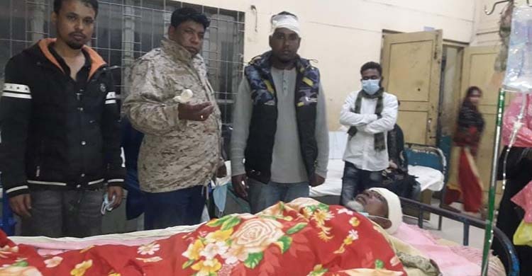 পরাজিত মেম্বার প্রার্থীর সমর্থকদের হামলায় আহত ১০