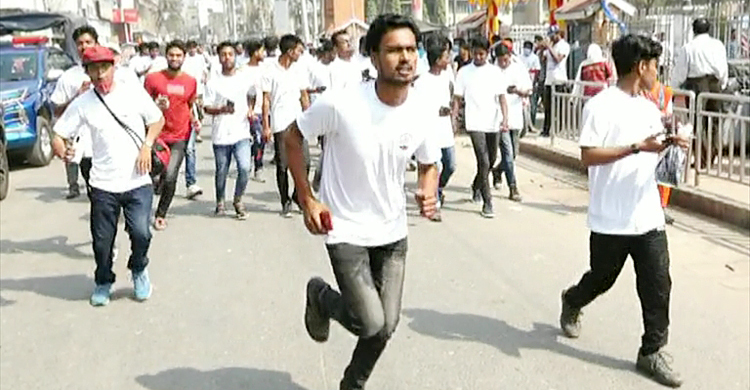 সমৃদ্ধ বাংলাদেশ গড়তে দরকার যোগ্যতাসম্পন্ন মানুষ