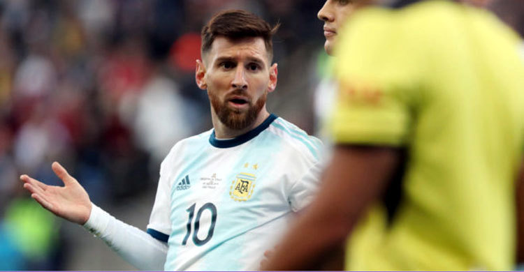 ‘স্প্যানিশ হলে বিশ্বকাপ জিততে পারতেন মেসি’