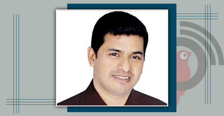 বৃদ্ধকে মারলেন মেয়র, তিনিও খেলেন চড়-থাপ্পড়