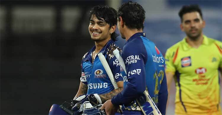চেন্নাইকে ১০ উইকেটে উড়িয়ে ফের শীর্ষে মুম্বাই