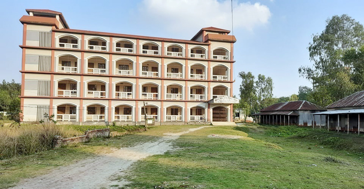 প্রতিষ্ঠার ২৬ বছরেও হয়নি শহীদ মিনার