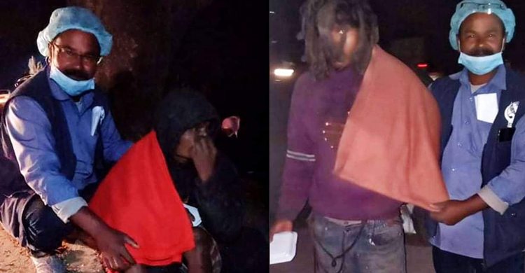 গভীর রাতে শীতার্ত মানুষের কাছে কম্বল হাতে মিজানুর