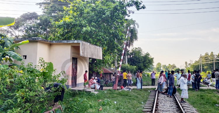 মিরসরাইয়ে ৩০ কিমিতে অর্ধশত অরক্ষিত লেভেল ক্রসিং, ঘটছে দুর্ঘটনা