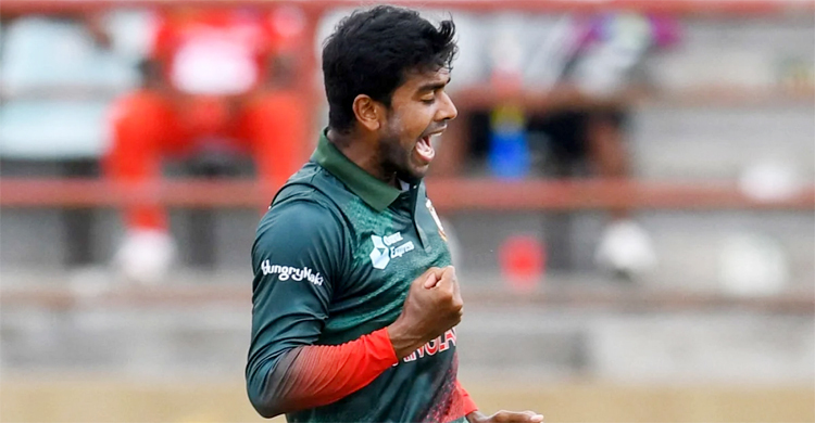 ৭ রানেই ২ উইকেট হারালো জিম্বাবুয়ে