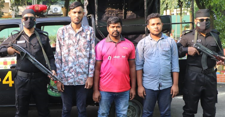 মিরপুরে চাঁদাবাজির অভিযোগে গ্রেফতার ৩