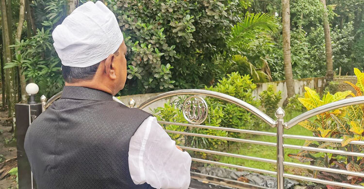 যুক্তরাষ্ট্রের উদ্দেশে কোম্পানীগঞ্জ ছেড়েছেন কাদের মির্জা