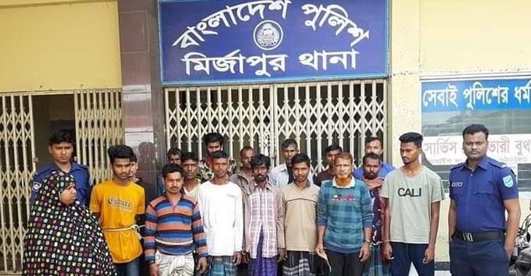 মির্জাপুরে বিভিন্ন মামলার ১৯ আসামি গ্রেফতার