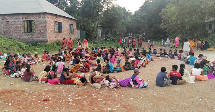 সচিব আসবেন তাই!