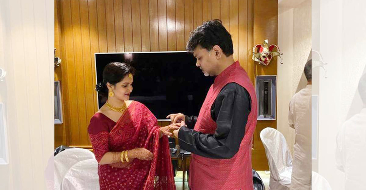 Mithila, Srijit tie the knot
