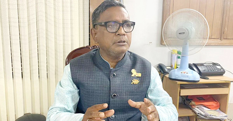 আঘাতপ্রাপ্তদের প্রতি কাদের মির্জার ‘দুঃখ প্রকাশ’