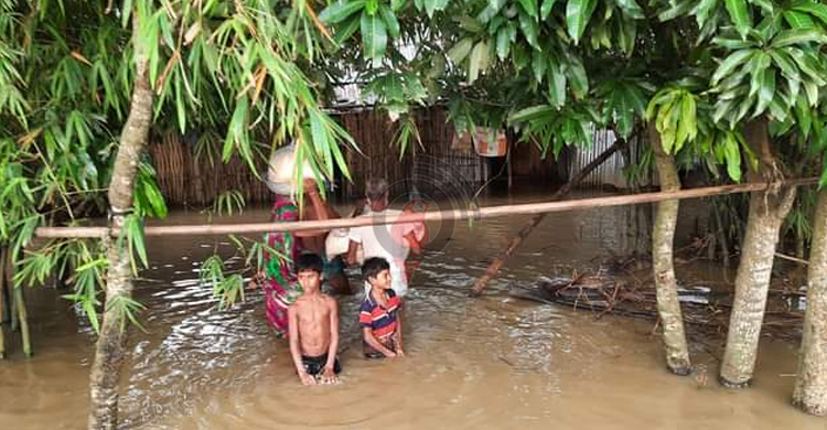 মৌলভীবাজারে আড়াই লাখ মানুষ পানিবন্দি
