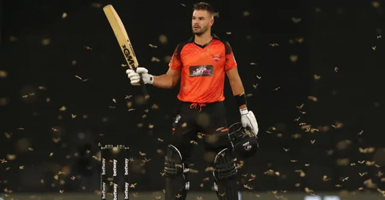 নতুন অধিনায়ক পেলো সানরাইজার্স হায়দরাবাদ